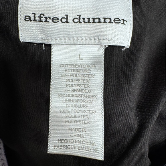 Alfred Dunner Checkmate Women's Texture Solid Top with Lace Trim Size Large - Picture 4 of 4